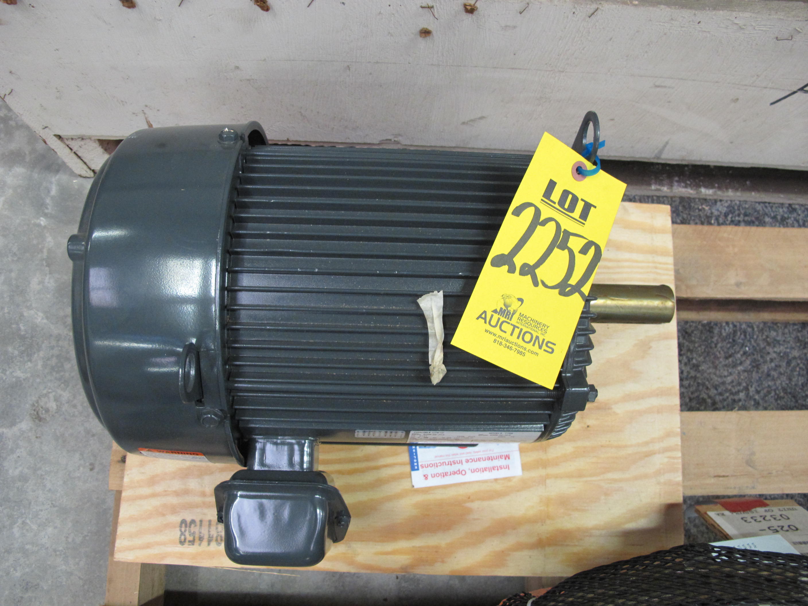 MOTOR, ELECTRIC TYPE, 7-1/2 HORSEPOWER, 208-230/460 ELEC RATING, 3600 (NOMINAL) RPM, 213T FRAME, 20.4-18.4/9.2 AMPS, TEFC ENCLOSURE, CONTINUOUS DUTY, 1.25 SERVICE FACTOR. NEMA DESIGN B NEMA CODE H CLASS-F INSULATION, PART # T759/U7E1D (W-44) LOADING & HANDLING FEE $15-